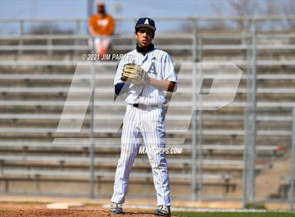 Thumbnail 1 in Akins vs. Crockett (AISD Tournament) photogallery.