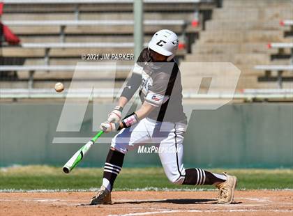 Thumbnail 2 in Akins vs. Crockett (AISD Tournament) photogallery.