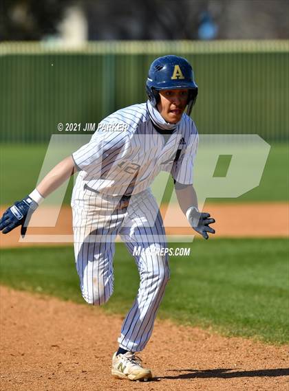 Thumbnail 1 in Akins vs. Crockett (AISD Tournament) photogallery.