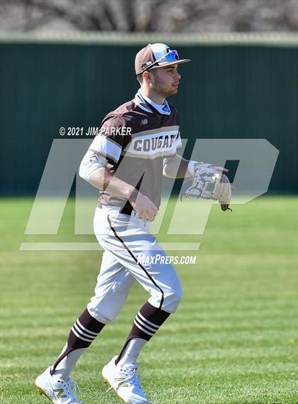 Thumbnail 1 in Akins vs. Crockett (AISD Tournament) photogallery.