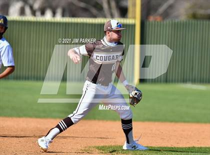 Thumbnail 2 in Akins vs. Crockett (AISD Tournament) photogallery.