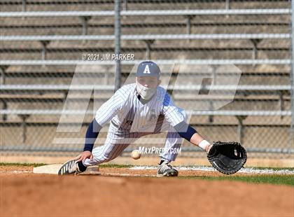 Thumbnail 2 in Akins vs. Crockett (AISD Tournament) photogallery.
