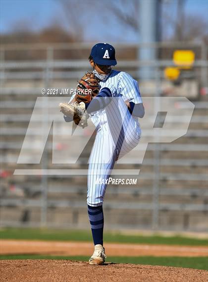 Thumbnail 2 in Akins vs. Crockett (AISD Tournament) photogallery.