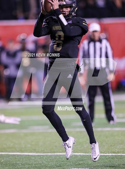 Thumbnail 3 in Lone Peak vs. Skyridge (UHSAA 6A Semifinal) photogallery.