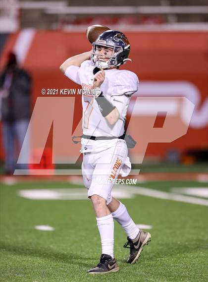 Thumbnail 2 in Lone Peak vs. Skyridge (UHSAA 6A Semifinal) photogallery.