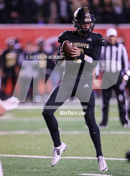 Thumbnail 1 in Lone Peak vs. Skyridge (UHSAA 6A Semifinal) photogallery.