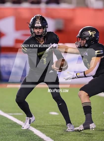 Thumbnail 2 in Lone Peak vs. Skyridge (UHSAA 6A Semifinal) photogallery.