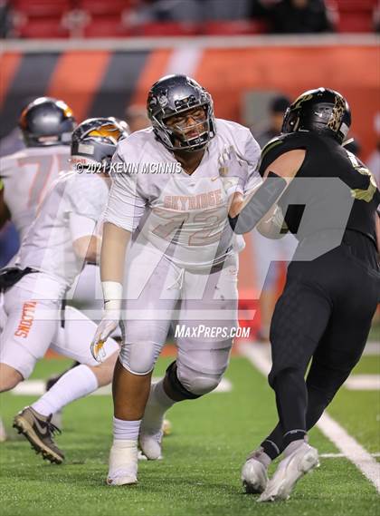 Thumbnail 3 in Lone Peak vs. Skyridge (UHSAA 6A Semifinal) photogallery.