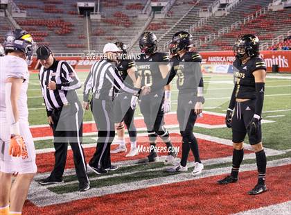 Thumbnail 3 in Lone Peak vs. Skyridge (UHSAA 6A Semifinal) photogallery.