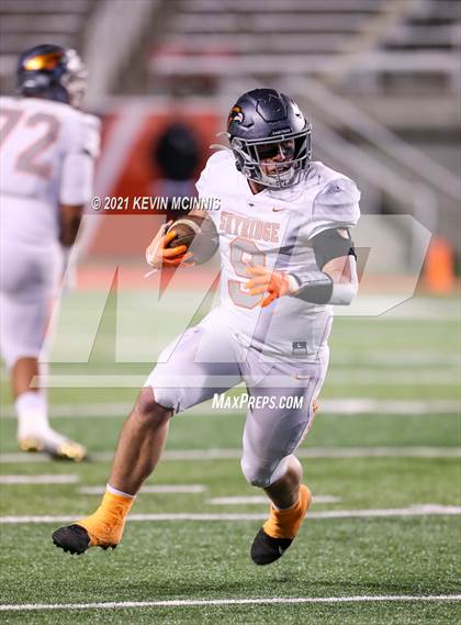 Thumbnail 1 in Lone Peak vs. Skyridge (UHSAA 6A Semifinal) photogallery.