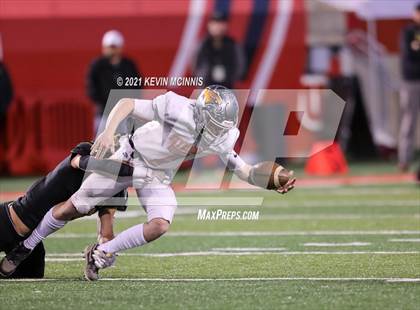 Thumbnail 1 in Lone Peak vs. Skyridge (UHSAA 6A Semifinal) photogallery.