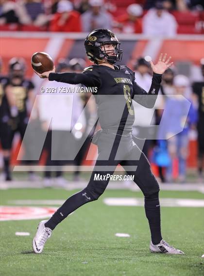 Thumbnail 2 in Lone Peak vs. Skyridge (UHSAA 6A Semifinal) photogallery.