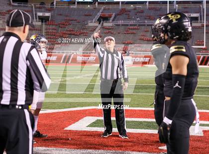 Thumbnail 1 in Lone Peak vs. Skyridge (UHSAA 6A Semifinal) photogallery.