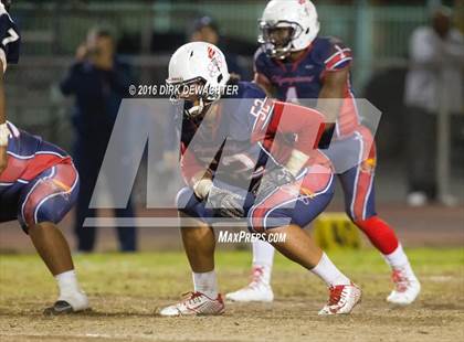 Thumbnail 3 in Aquinas vs. Leuzinger (CIF SS Division 10 Semifinal Playoff) photogallery.