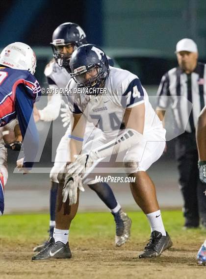 Thumbnail 3 in Aquinas vs. Leuzinger (CIF SS Division 10 Semifinal Playoff) photogallery.