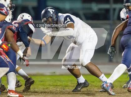 Thumbnail 1 in Aquinas vs. Leuzinger (CIF SS Division 10 Semifinal Playoff) photogallery.