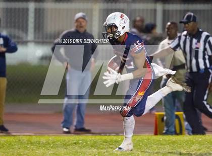Thumbnail 1 in Aquinas vs. Leuzinger (CIF SS Division 10 Semifinal Playoff) photogallery.