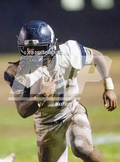 Thumbnail 1 in Aquinas vs. Leuzinger (CIF SS Division 10 Semifinal Playoff) photogallery.