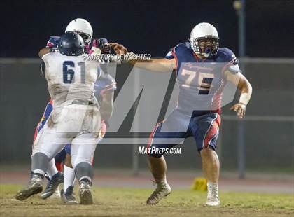 Thumbnail 3 in Aquinas vs. Leuzinger (CIF SS Division 10 Semifinal Playoff) photogallery.