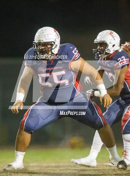 Thumbnail 2 in Aquinas vs. Leuzinger (CIF SS Division 10 Semifinal Playoff) photogallery.