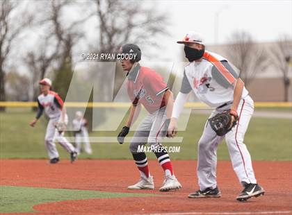Thumbnail 3 in Lawrence @ Olathe East photogallery.