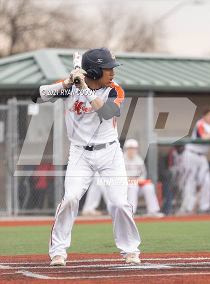 Thumbnail 3 in Lawrence @ Olathe East photogallery.