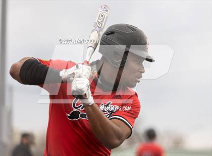 Thumbnail 2 in Lawrence @ Olathe East photogallery.