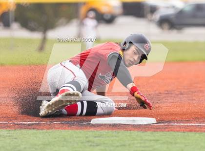 Thumbnail 1 in Lawrence @ Olathe East photogallery.