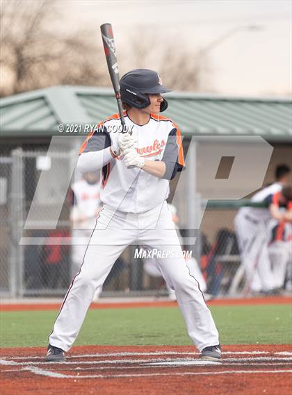 Thumbnail 3 in Lawrence @ Olathe East photogallery.