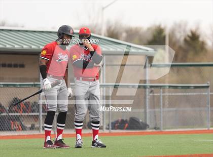 Thumbnail 3 in Lawrence @ Olathe East photogallery.
