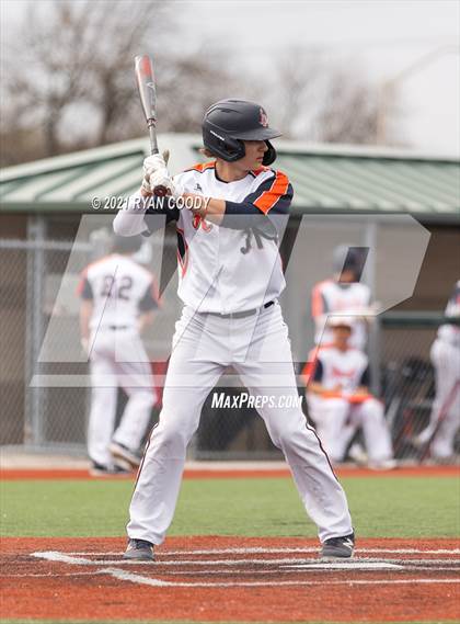 Thumbnail 1 in Lawrence @ Olathe East photogallery.