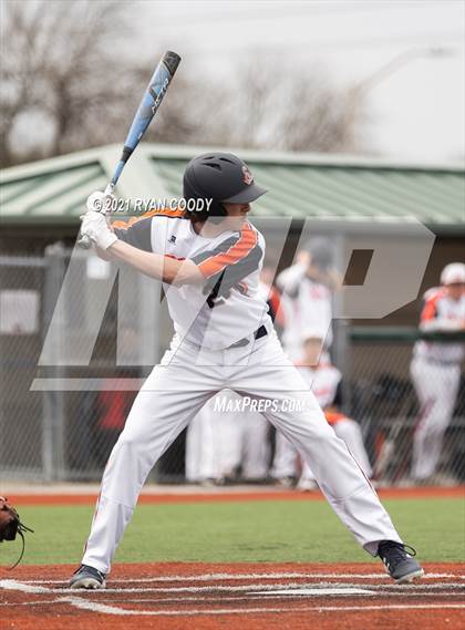 Thumbnail 3 in Lawrence @ Olathe East photogallery.