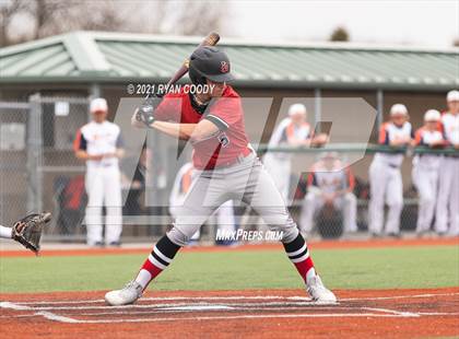 Thumbnail 3 in Lawrence @ Olathe East photogallery.