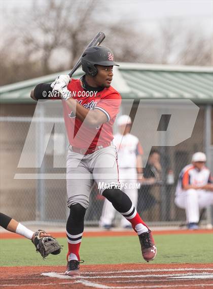 Thumbnail 3 in Lawrence @ Olathe East photogallery.