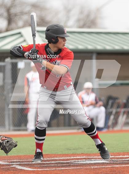 Thumbnail 2 in Lawrence @ Olathe East photogallery.