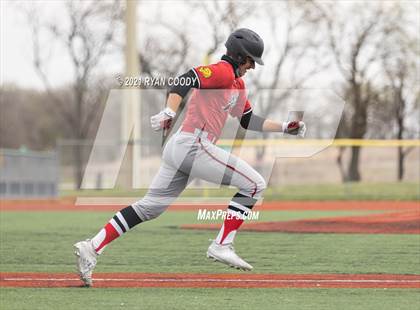 Thumbnail 3 in Lawrence @ Olathe East photogallery.