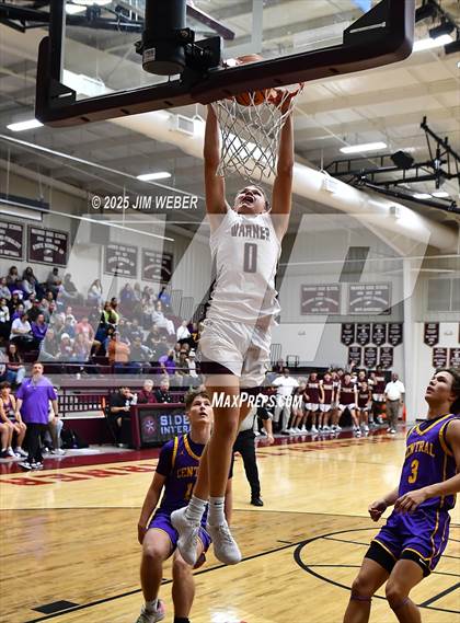 Thumbnail 2 in Central @ Warner photogallery.