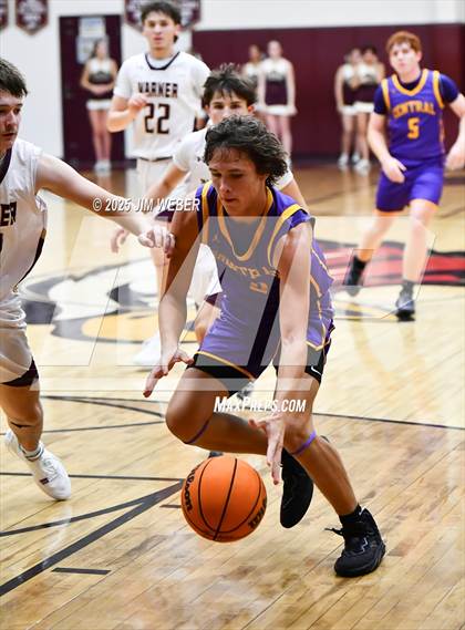 Thumbnail 2 in Central @ Warner photogallery.