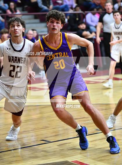 Thumbnail 1 in Central @ Warner photogallery.