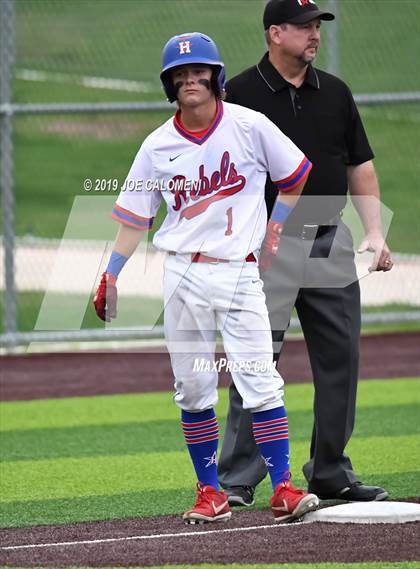 Thumbnail 2 in Reagan [Ronald] vs Hays (UIL Class 6A Bi District) photogallery.