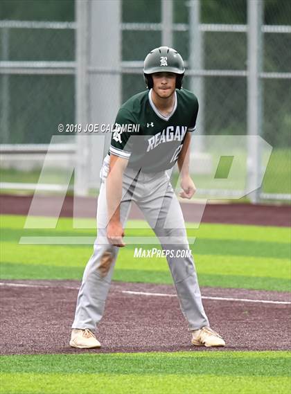 Thumbnail 3 in Reagan [Ronald] vs Hays (UIL Class 6A Bi District) photogallery.