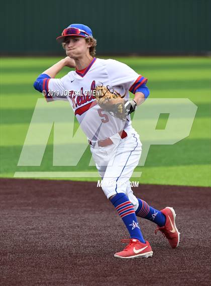 Thumbnail 3 in Reagan [Ronald] vs Hays (UIL Class 6A Bi District) photogallery.