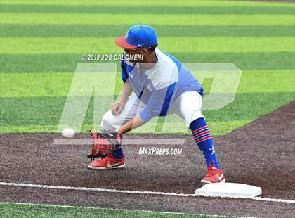 Thumbnail 3 in Reagan [Ronald] vs Hays (UIL Class 6A Bi District) photogallery.