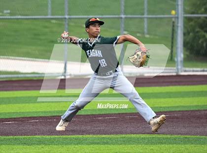 Thumbnail 3 in Reagan [Ronald] vs Hays (UIL Class 6A Bi District) photogallery.