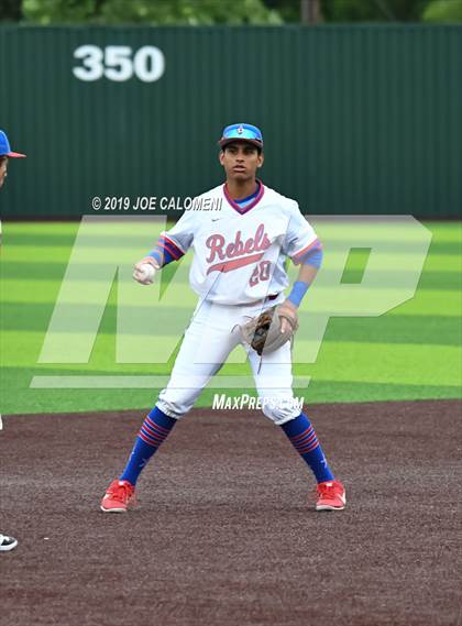 Thumbnail 1 in Reagan [Ronald] vs Hays (UIL Class 6A Bi District) photogallery.