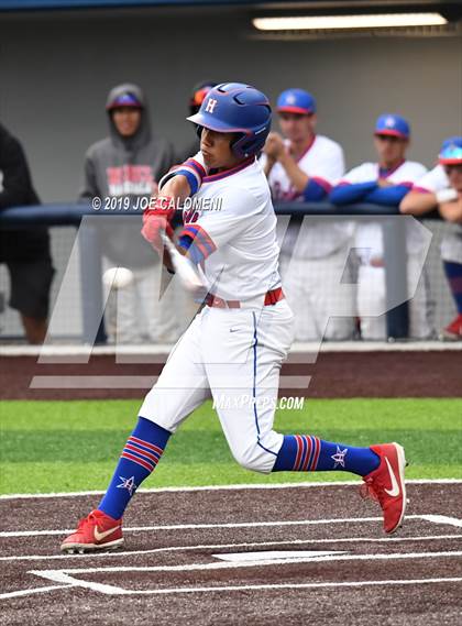 Thumbnail 3 in Reagan [Ronald] vs Hays (UIL Class 6A Bi District) photogallery.