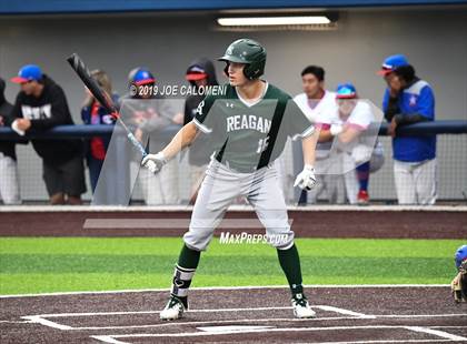 Thumbnail 1 in Reagan [Ronald] vs Hays (UIL Class 6A Bi District) photogallery.