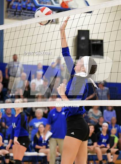 Thumbnail 1 in Gordonsville @ Sale Creek photogallery.