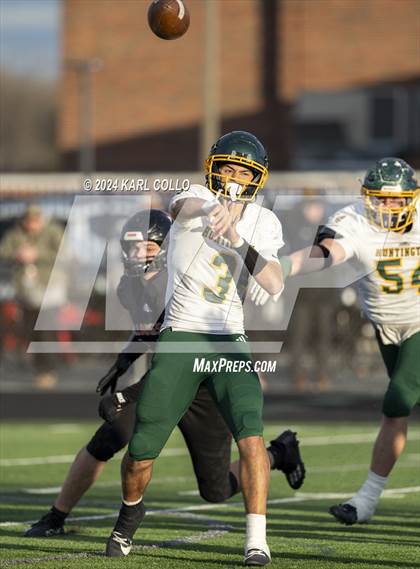 Thumbnail 1 in Huntington @ Martinsburg (WVSSAC 4A Semifinal) photogallery.