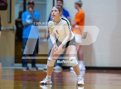 Thumbnail 1 in Kirbyville @ Orangefield photogallery.